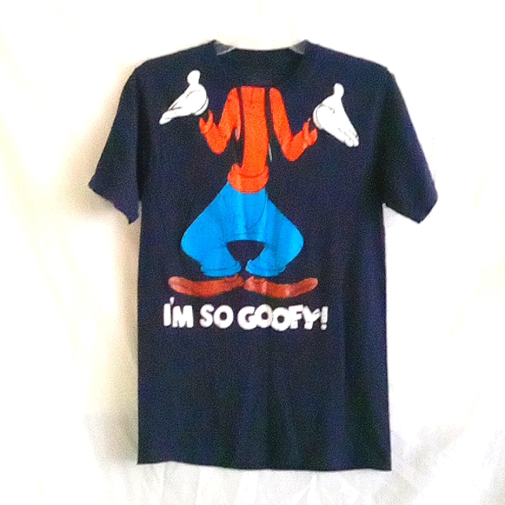 Goofy Tee